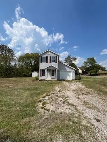 8060 Stone Castle Rd, Athens, OH 45701