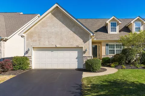 5196 Autumn Fern Dr, Dublin, OH 43016