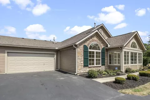 712 Lambton Cir E, Lancaster, OH 43130