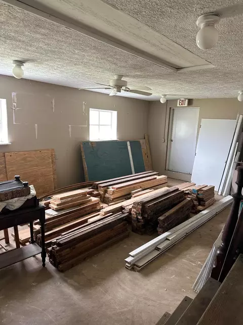 280 E Central Ave, Delaware, OH 43015 photo 6