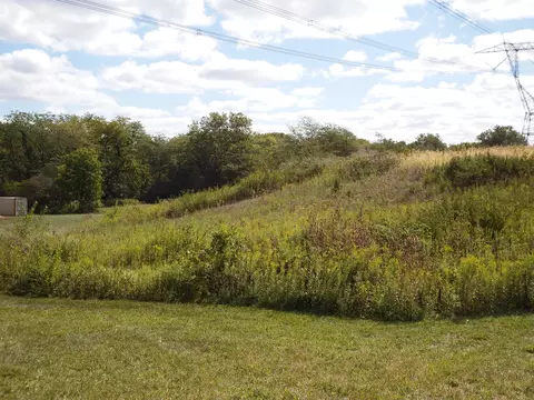 Exterior - 23604 Smith Hulse Rd, Circleville, OH 43113 photo 12 of 17