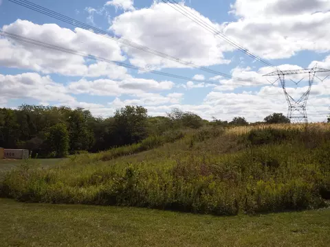 Exterior - 23604 Smith Hulse Rd, Circleville, OH 43113 photo 11 of 17