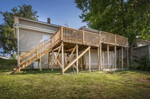 Exterior - 43 E 4th St, Fredericktown, OH 43019 photo 2 of 6