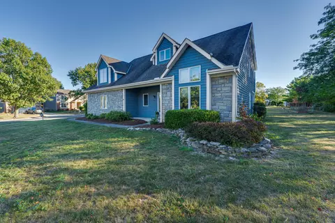 Exterior - 7791 Brandonway Dr, Dublin, OH 43017 photo 4 of 9