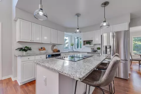 Kitchen - 7791 Brandonway Dr, Dublin, OH 43017 photo 1 of 4