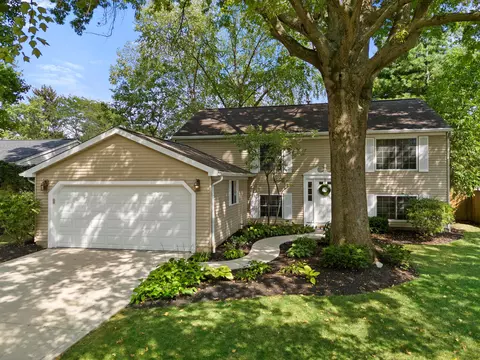 8354 Nuthatch Way, Columbus, OH 43235