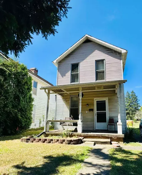 1007 Muskingum Ave, Zanesville, OH 43701