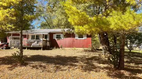 2968 Pleasant Dr NE, Lancaster, OH 43130