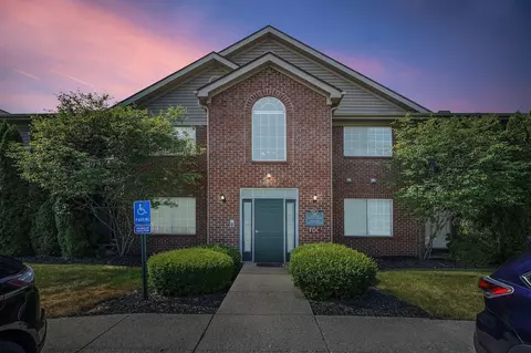 6713 Dorothys Crk, Canal Winchester, OH 43110