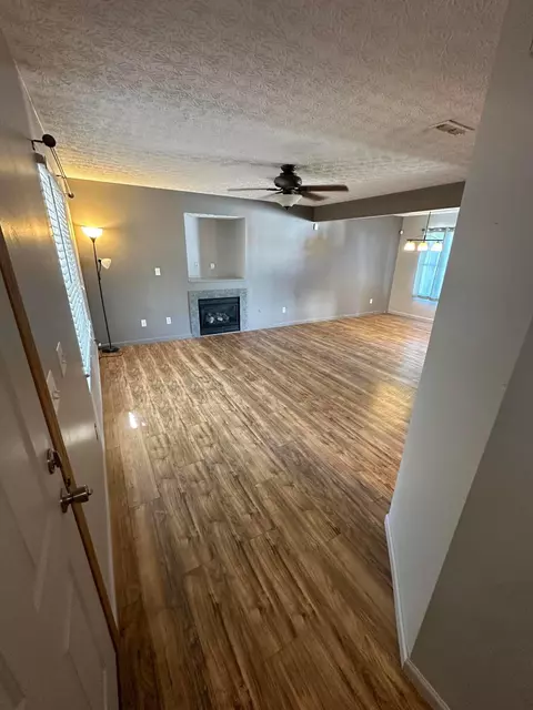5374 Valley Forge St, Orient, OH 43146 photo 4