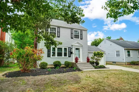 345 E Beaumont Rd, Columbus, OH 43214