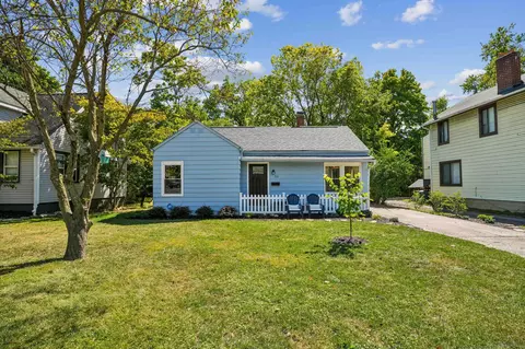 53 E Walnut St, Westerville, OH 43081