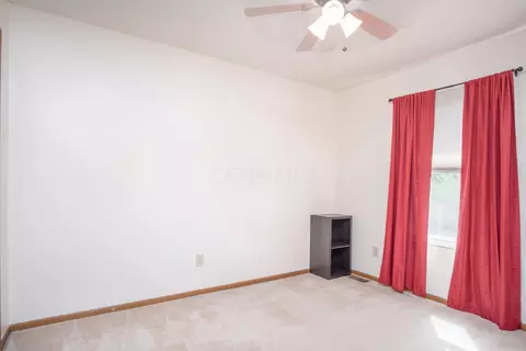 669 Platoon Dr, Galloway, OH 43119 photo 18