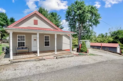 207 2nd St, Philo, OH 43771 photo 3