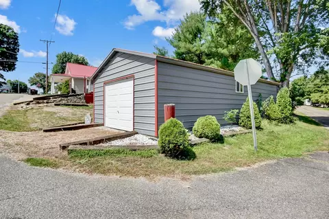 207 2nd St, Philo, OH 43771 photo 5