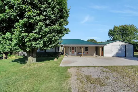 2895 Steam Corners Rd, Lexington, OH 44904