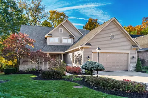 10479 Cambridge Pl, Powell, OH 43065
