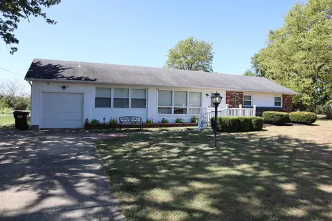442 Staunton Jasper Rd SW, Washington Court House, OH 43160