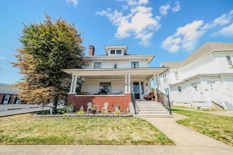 121 N Pickaway St, Circleville, OH 43113