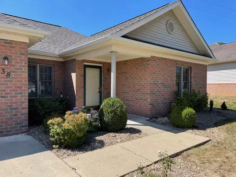38 Carlin Ct, Logan, OH 43138