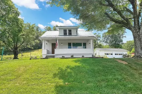 11495 Valley Dr, Athens, OH 45701