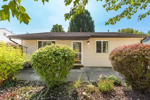 157 Schryver Rd, Columbus, OH 43207