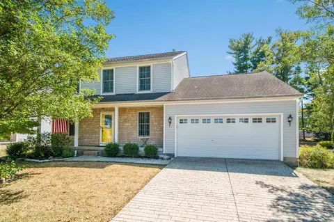 7437 Callie St, Canal Winchester, OH 43110