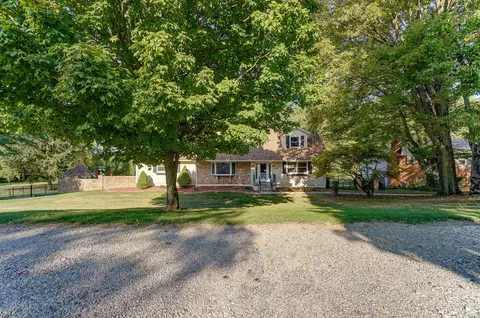 2025 Cheviot Hills Dr, Springfield, OH 45505 photo 7