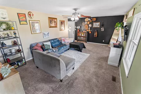 475 Dunkle Rd, Circleville, OH 43113 photo 6
