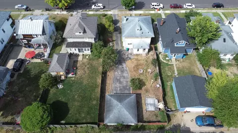 603 E Cassilly St, Springfield, OH 45503 photo 2