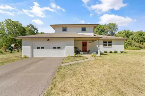 3773 Pine Meadow Rd, New Albany, OH 43054