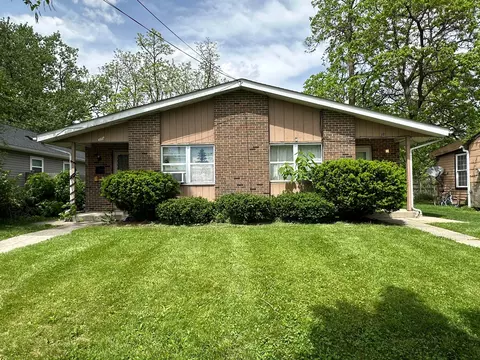 30-30 12 High St, Delaware, OH 43015