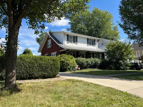 832 Rogers St, Bucyrus, OH 44820