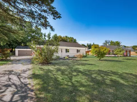 4871 Hillcrest St S, Hilliard, OH 43026