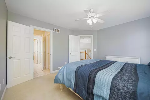 Bedroom - 5957 Dunheath Loop, Dublin, OH 43016 photo 5 of 6