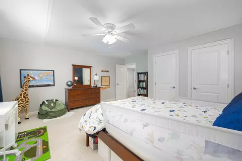 Bedroom - 5957 Dunheath Loop, Dublin, OH 43016 photo 4 of 6