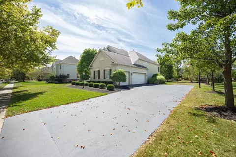 Exterior - 5957 Dunheath Loop, Dublin, OH 43016 photo 20 of 20