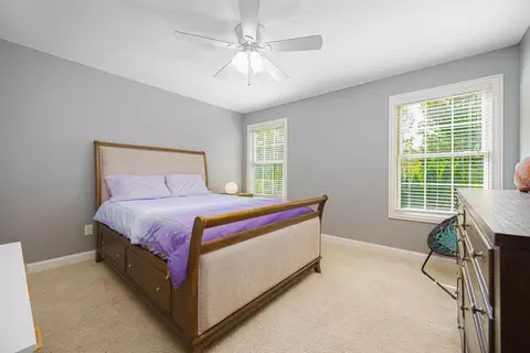 Bedroom - 5957 Dunheath Loop, Dublin, OH 43016 photo 6 of 6