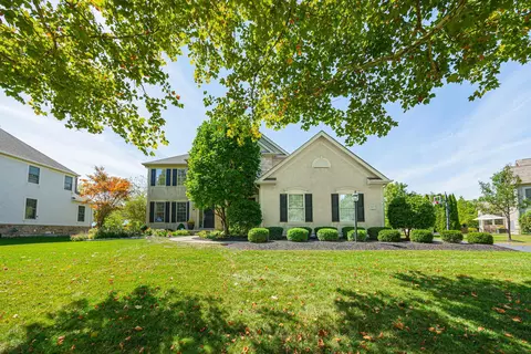 Exterior - 5957 Dunheath Loop, Dublin, OH 43016 photo 18 of 20