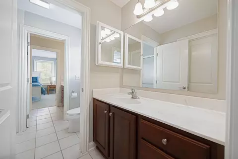 Bath - 5957 Dunheath Loop, Dublin, OH 43016 photo 7 of 7