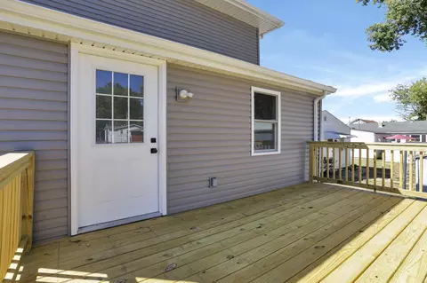 Exterior - 830 3rd St, Lancaster, OH 43130 photo 3 of 7