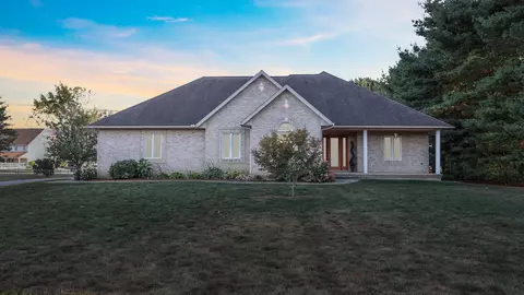 17040 Cromley Rd, Ashville, OH 43103