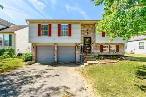 3299 Whitfield Dr, Reynoldsburg, OH 43068