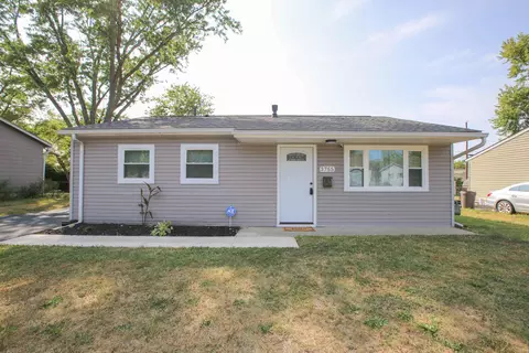 3755 Laguna Dr, Columbus, OH 43232