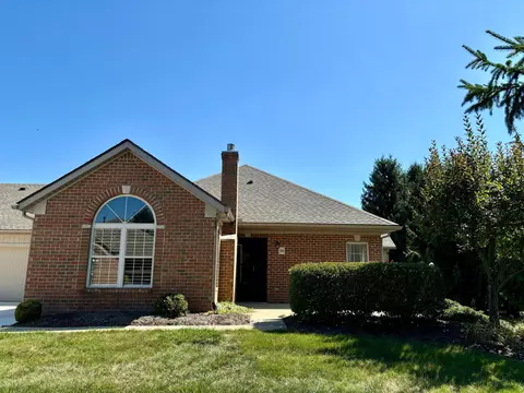 36 Woodberry Dr, Mount Vernon, OH 43050