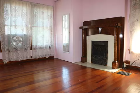 Living - 271 E Deshler Ave, Columbus, OH 43206 photo 4 of 4