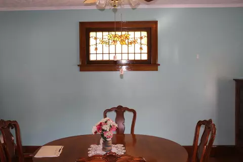 Dining - 271 E Deshler Ave, Columbus, OH 43206 photo 2 of 2