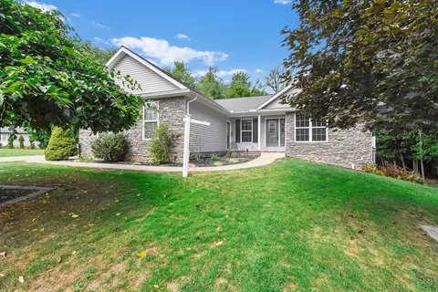 76 Gideon Ct, Howard, OH 43028