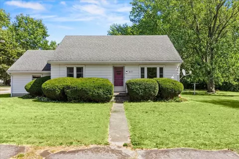 417 S High St, Green Camp, OH 43322