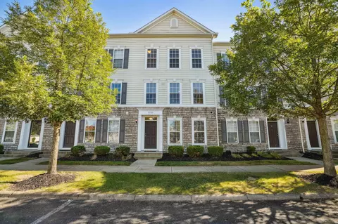 5565 Mesa Falls St #13, Dublin, OH 43016